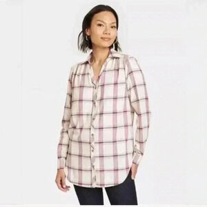 Knox Rose V Neck Button Up Shirt Women Size XXL
Cotton Comfort Top NWT
